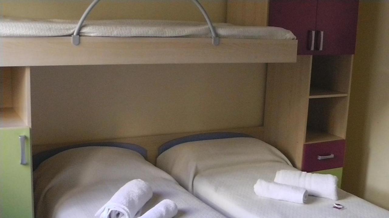 Hotel Villa Lorena Rimini Ruang foto